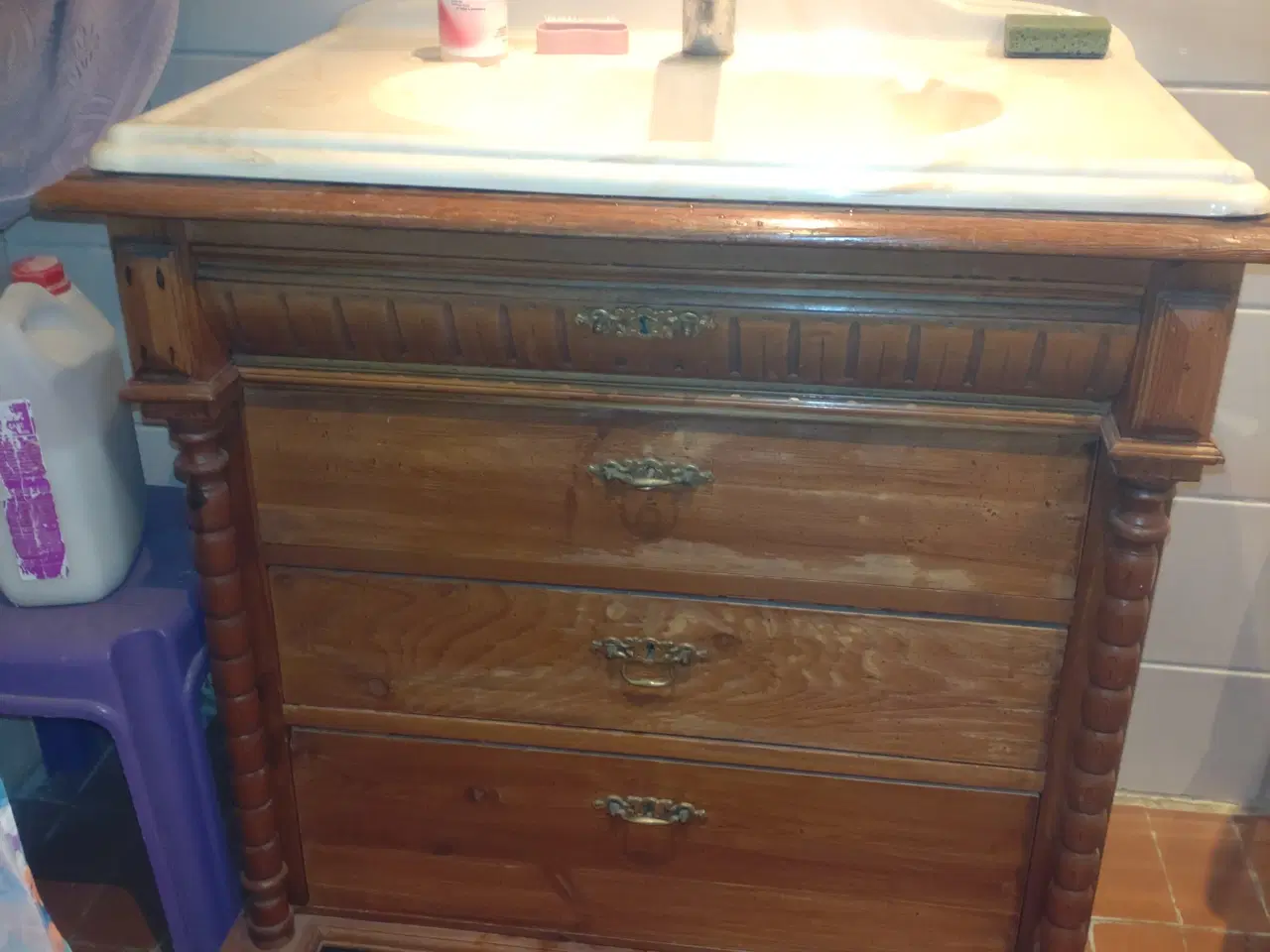 Billede 2 - Ombygget antik kommode med retrovask 