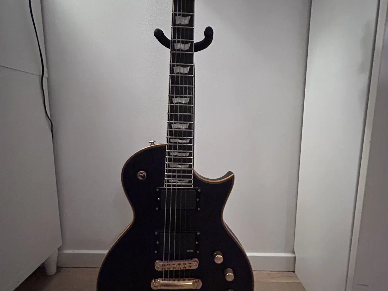 Billede 1 - ESP LTD EC-1000 Deluxe Vintage black