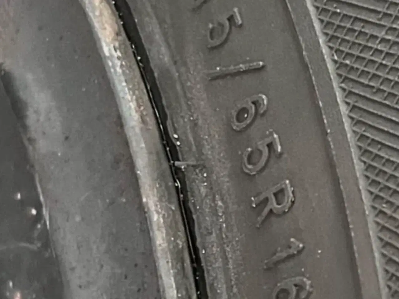 Billede 3 - Vinterdæk Nissan 215/65 R 16
