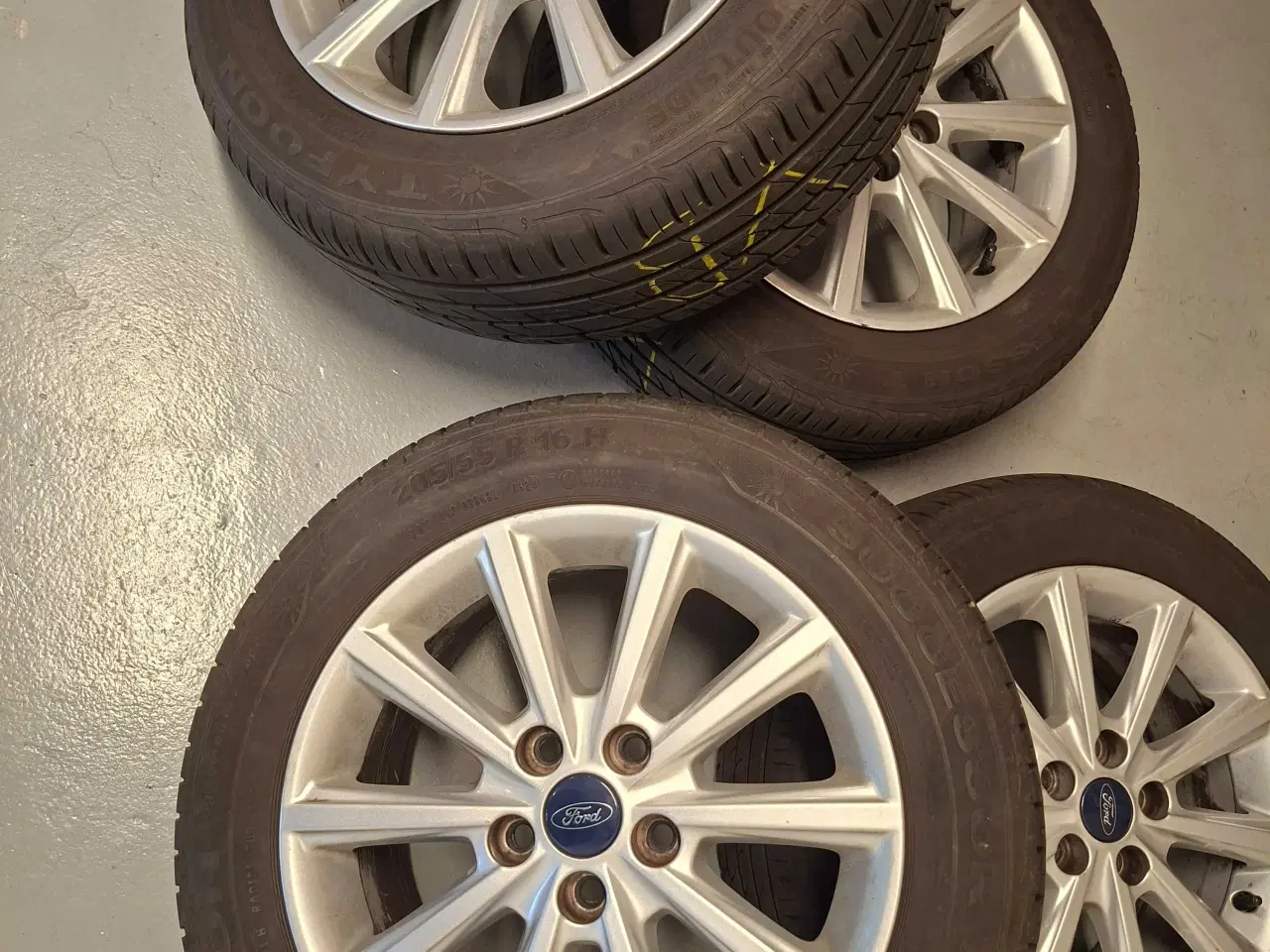 Billede 5 - Ford 16 tommer alufælge med næsten nye dæk