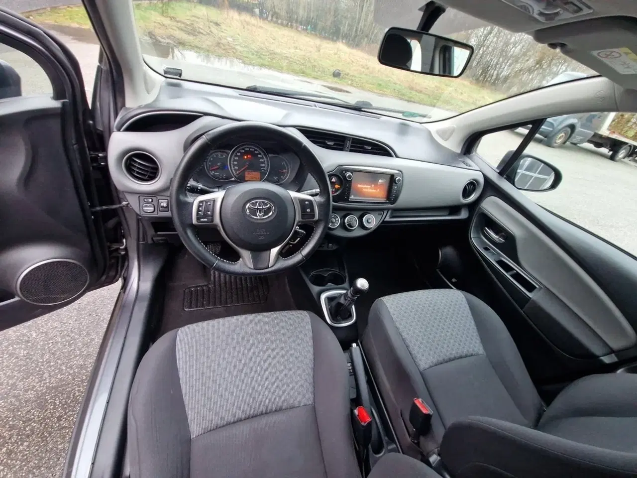 Billede 6 - Toyota Yaris 1,4 D-4D T2 Touch