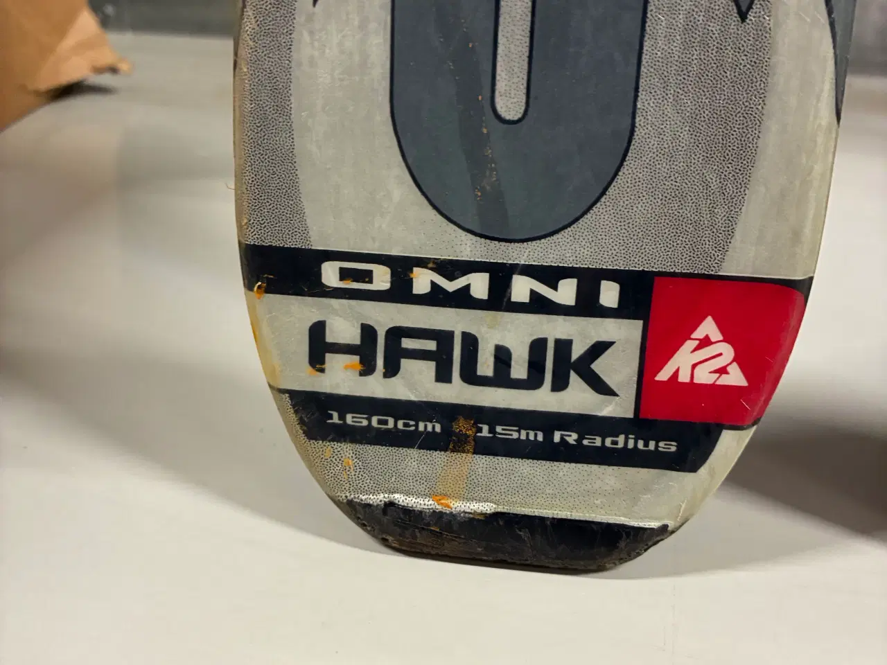 Billede 9 - Carving ski, grå Omni Hawk med stave og støvler