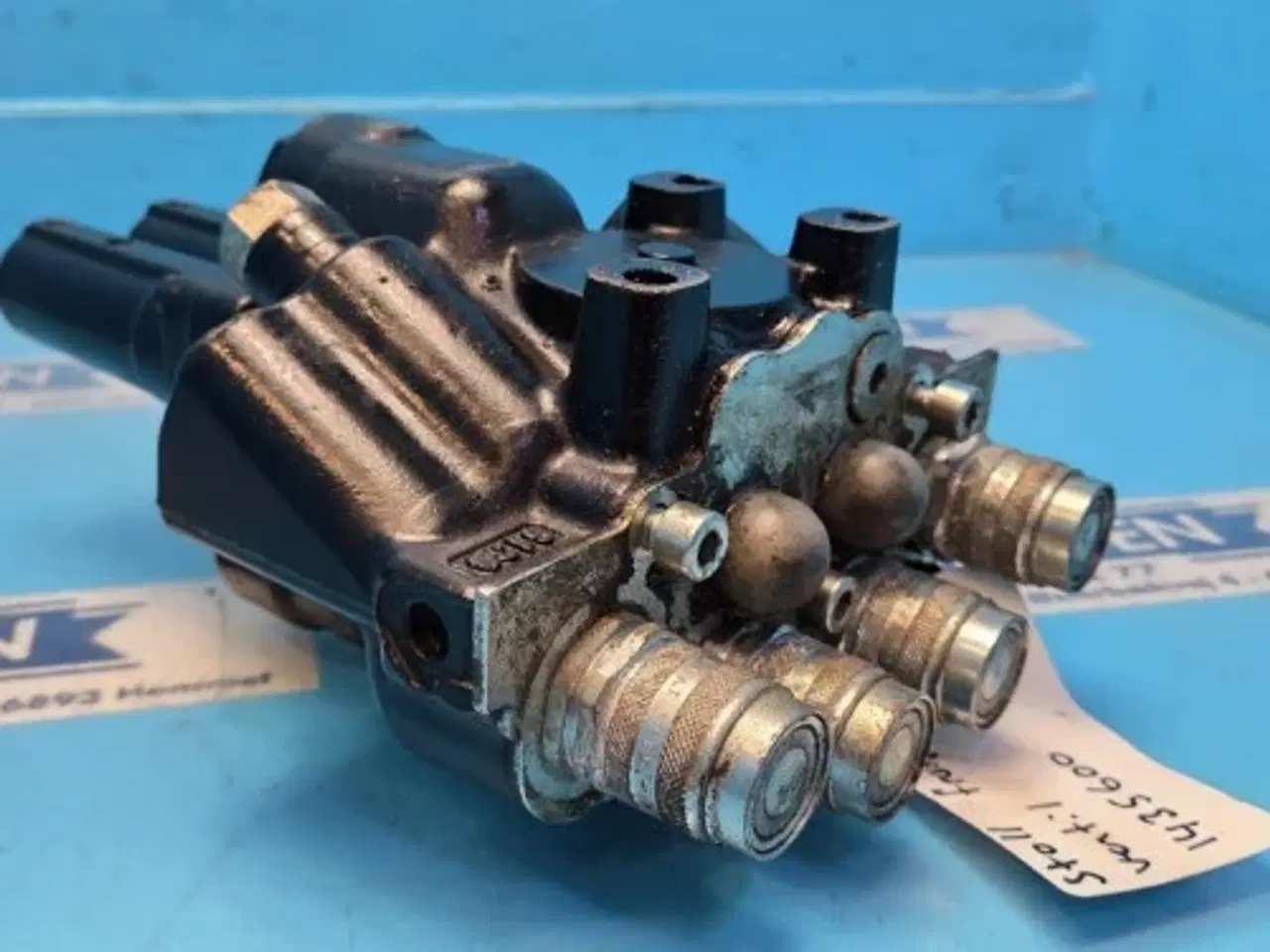 Billede 3 - Stoll Frontlæsser Ventil 1435600