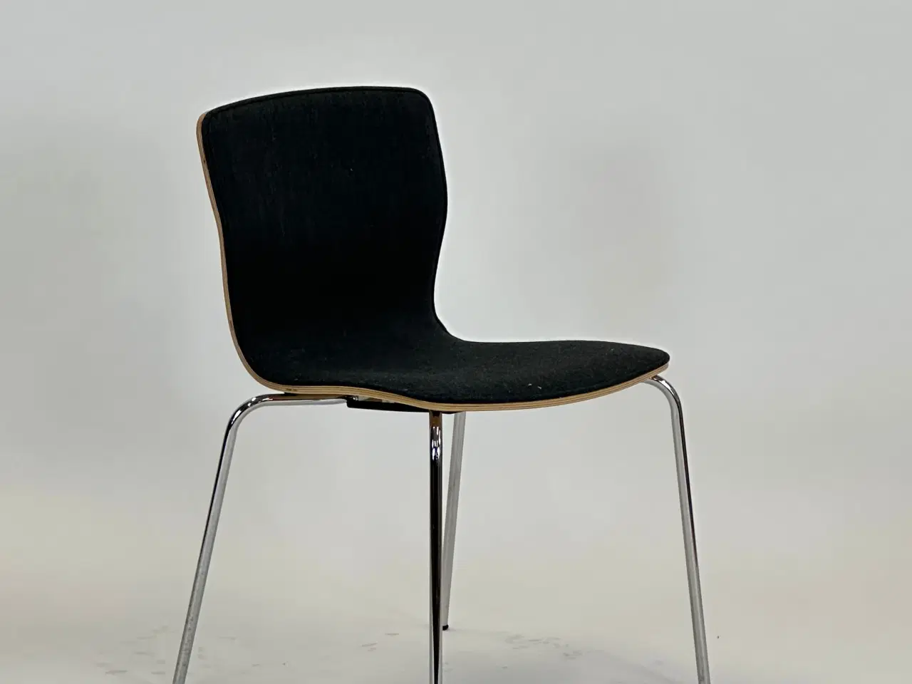 Billede 1 - Butterfly 5310 fra Magnus Olesen (Forpolstret mørkegrå)