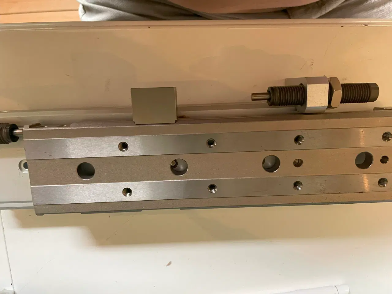 Billede 2 - Pneumatik SMC EMXQ20L-125B Førings cylindre