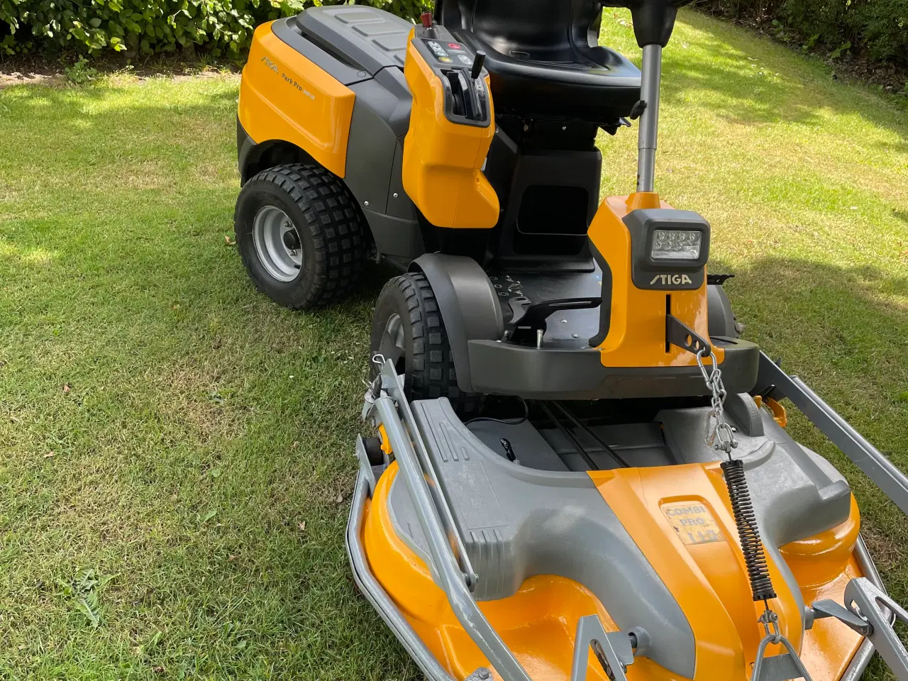 Billede 3 - Stiga park pro 340 ix inkl kost 