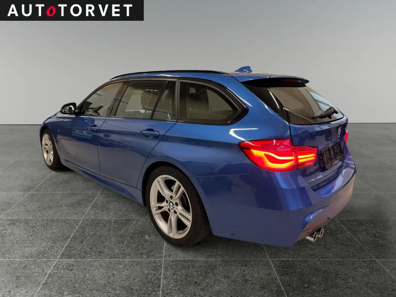Billede 4 - BMW 320d 2,0 Touring M-Sport aut. Van