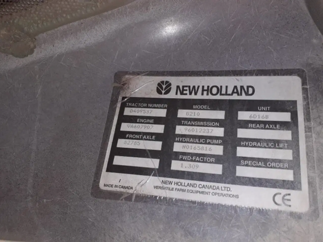 Billede 5 - New Holland G210 Motorhjelm