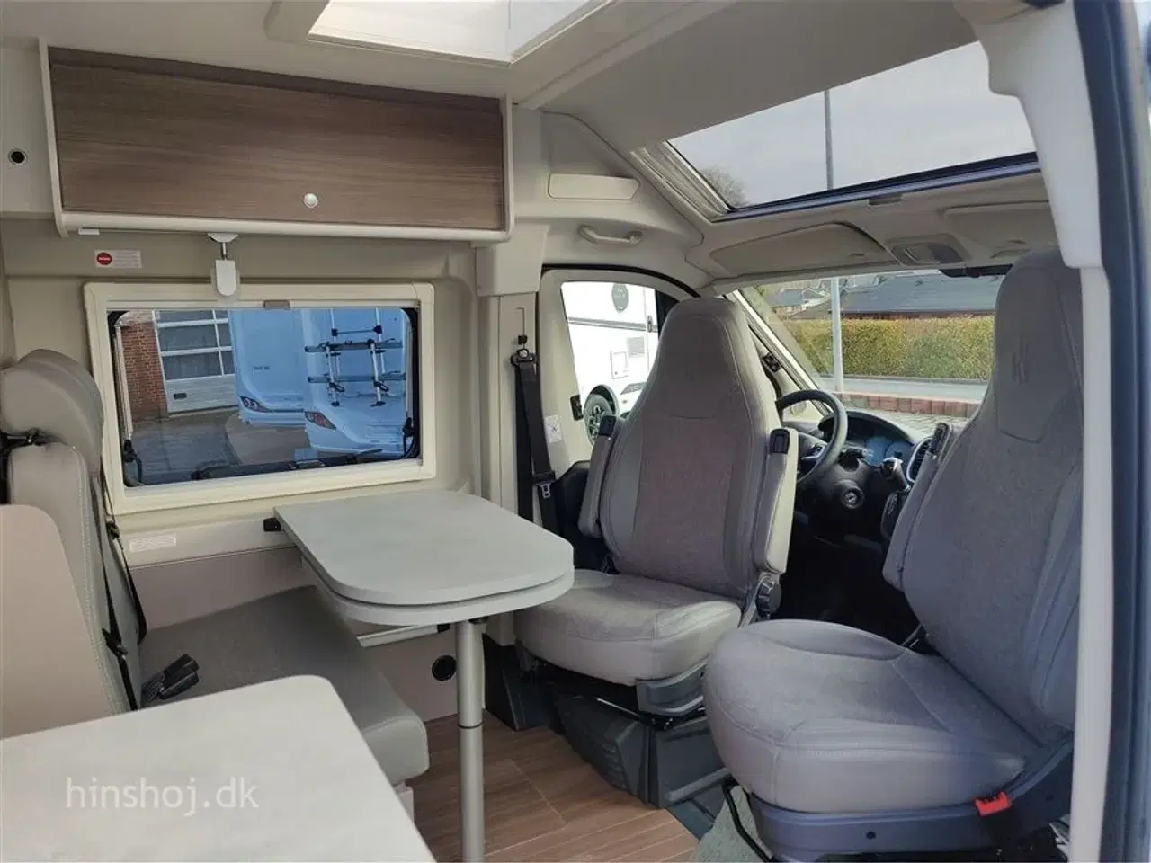 Billede 2 - 2025 - Etrusco CV 600 DB Plus   Lækker Camper van fra Etrusco med dobbeltseng fra Hinshøj Caravan