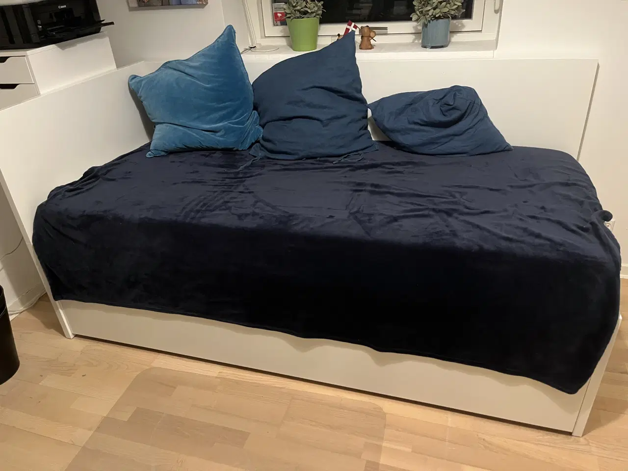 Billede 1 - Sovesofa med underseng