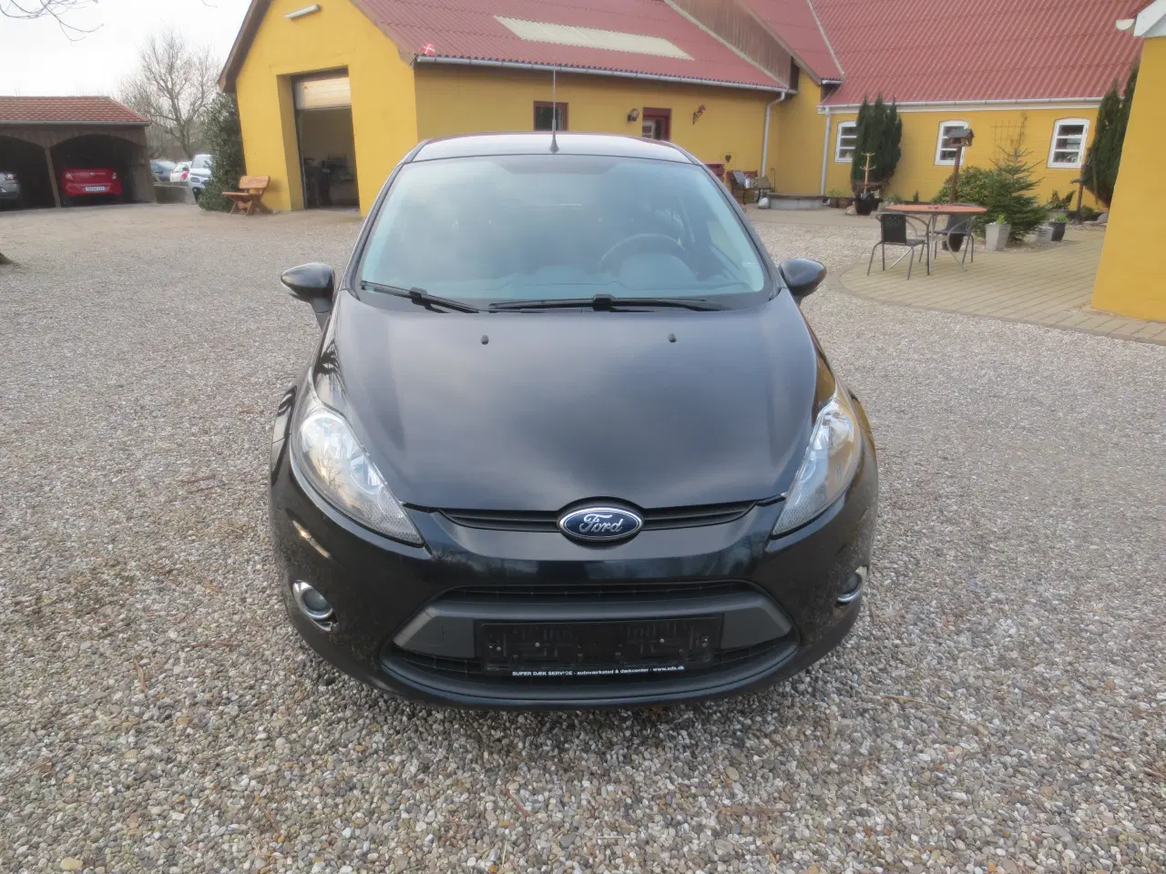 Billede 2 - Ford Fiesta 1.25 82 Hk År 2011. Nysynet.