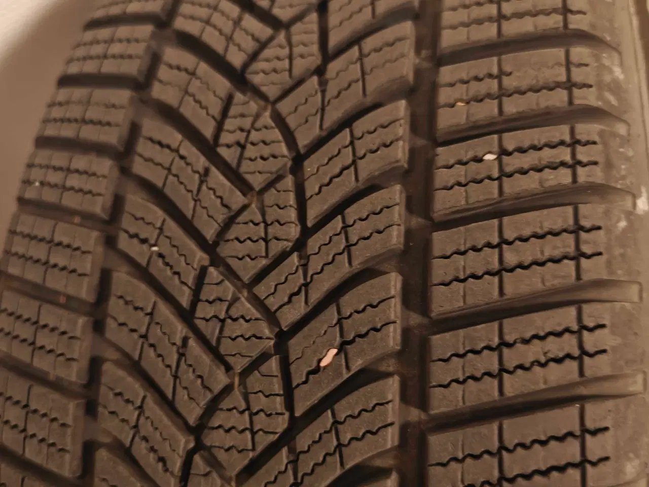 Billede 4 - Vinterhjul-sæt, BMW fælg/Goodyear dæk