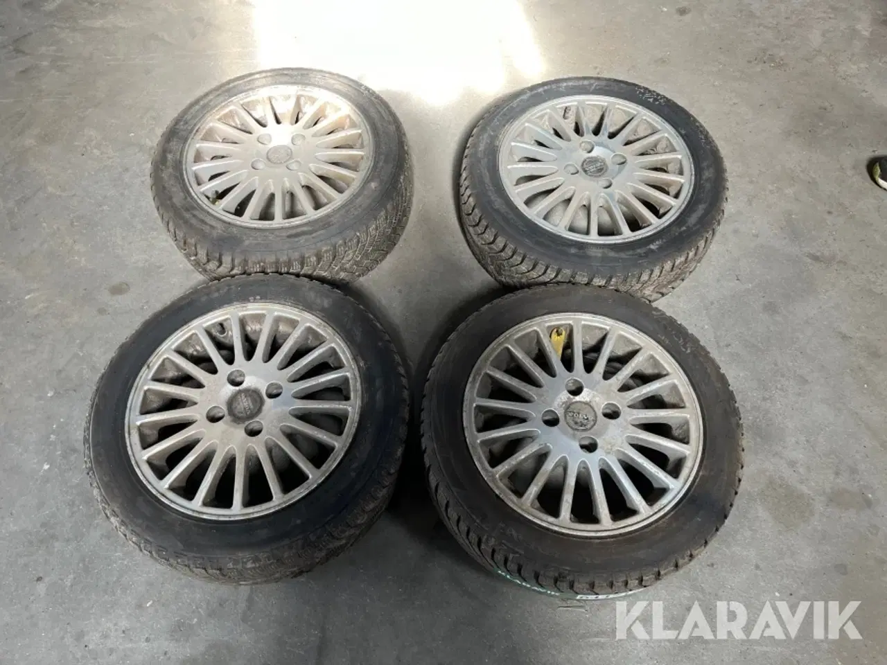 Billede 1 - Komplet hjul Volvo med vinterdæk 195/55R16