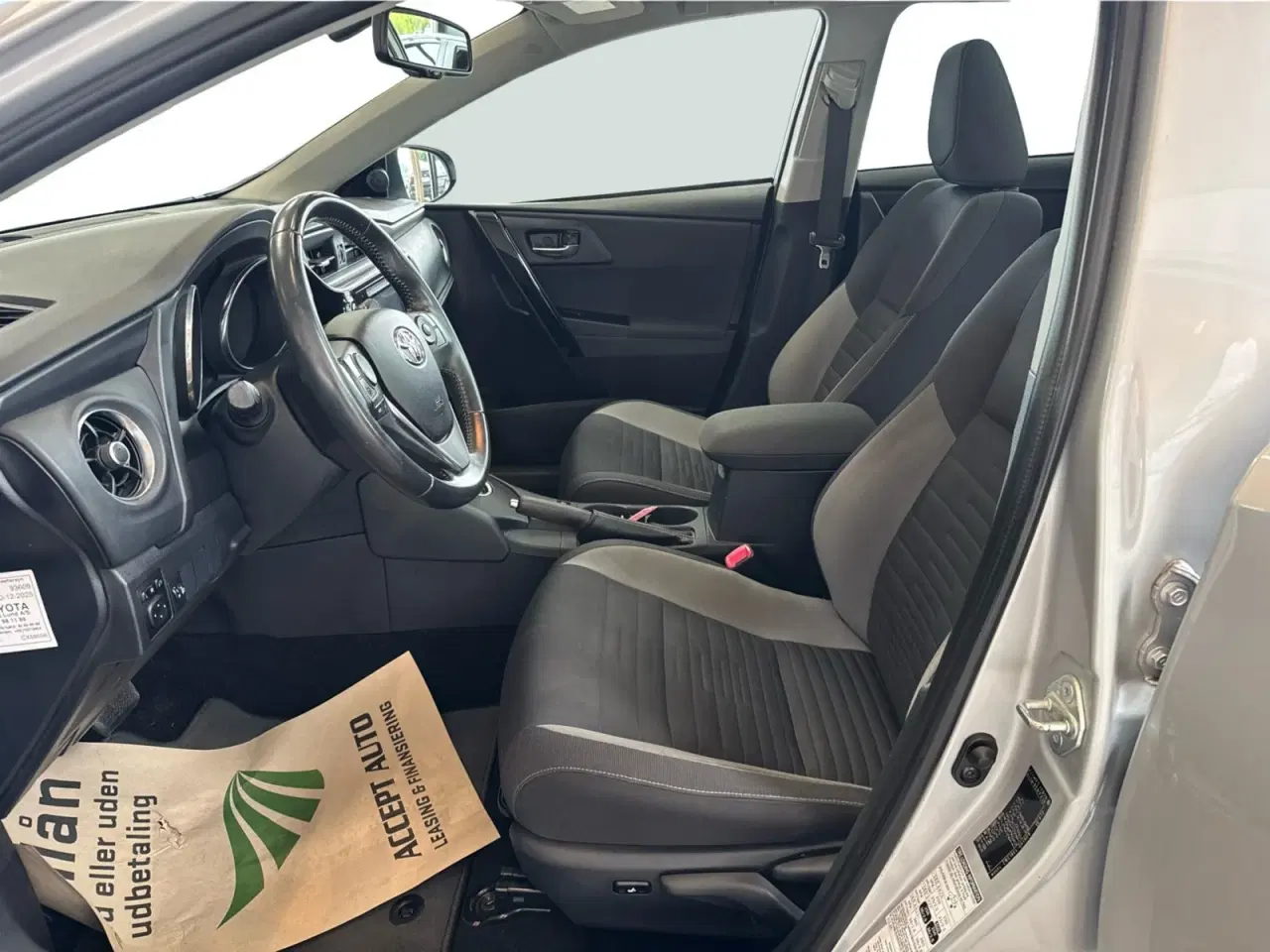 Billede 11 - Toyota Auris 1,8 Hybrid H2 Comfort CVT
