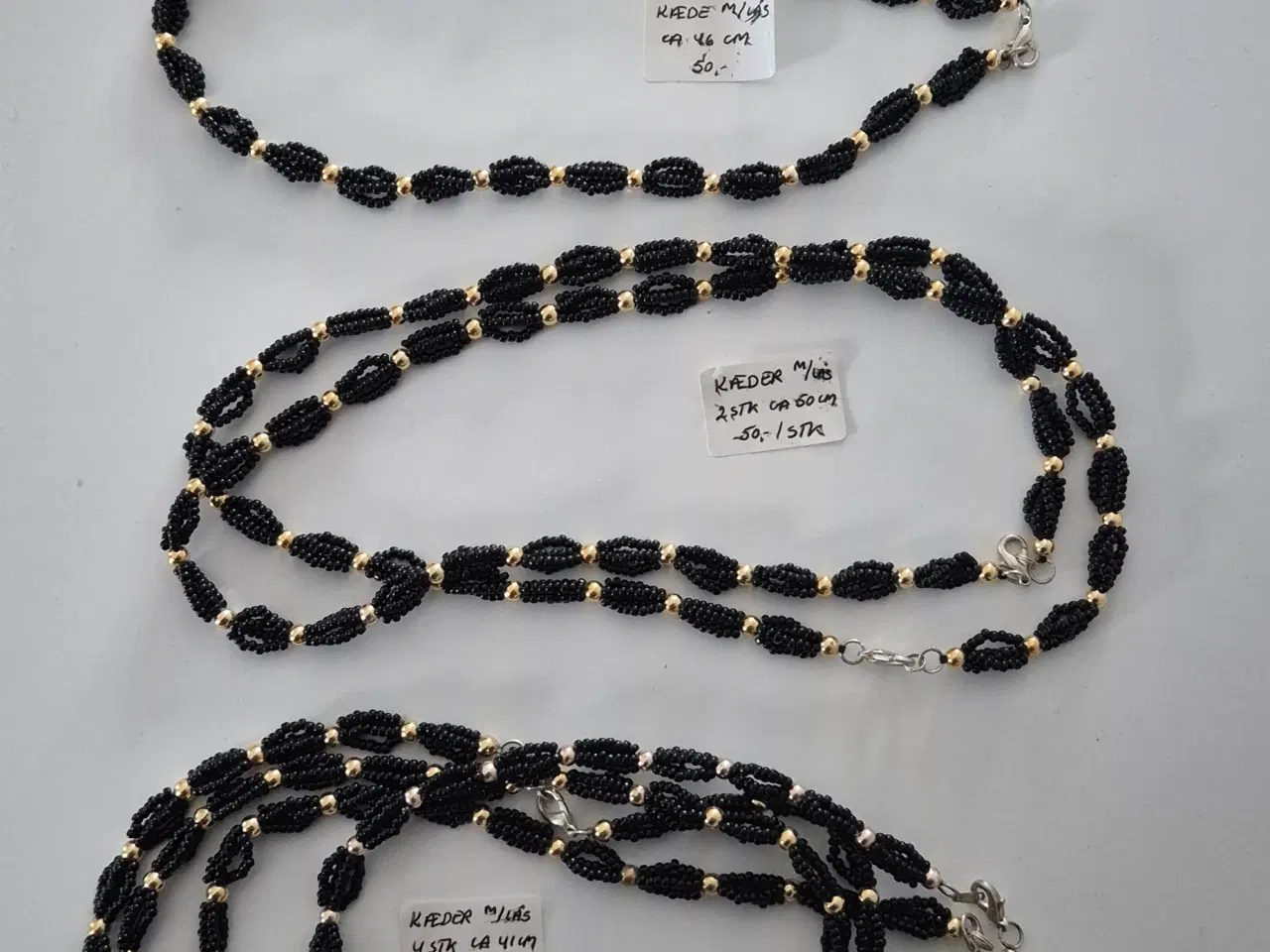 Billede 8 - Perlekæder og armbånd i små perler 