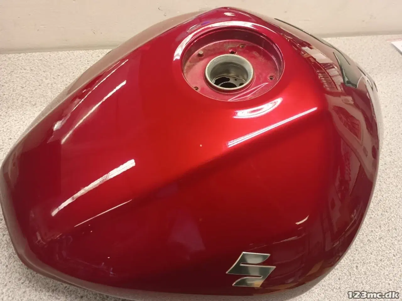 Billede 3 - Benzintank, Suzuki GSF650S