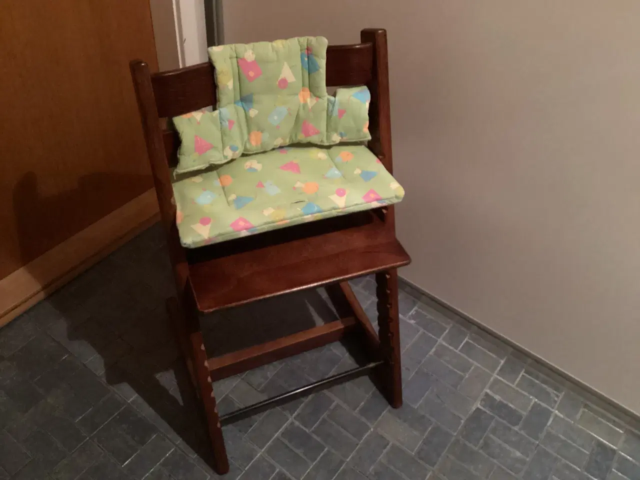 Billede 1 - Trip Trap stol m/hynder