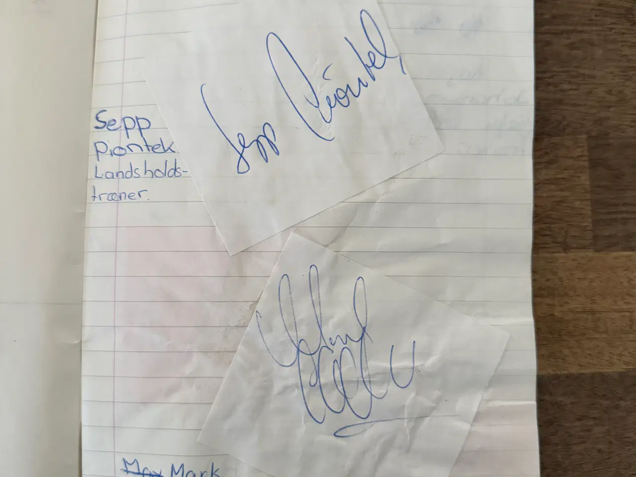 Billede 1 - Autograf hæfte med fodbold