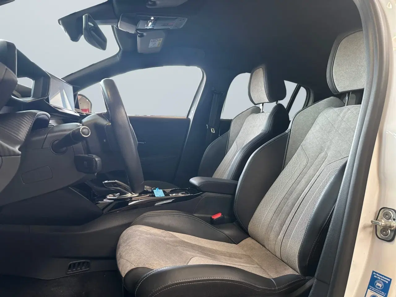 Billede 4 - Peugeot e-208 50 GT Pack