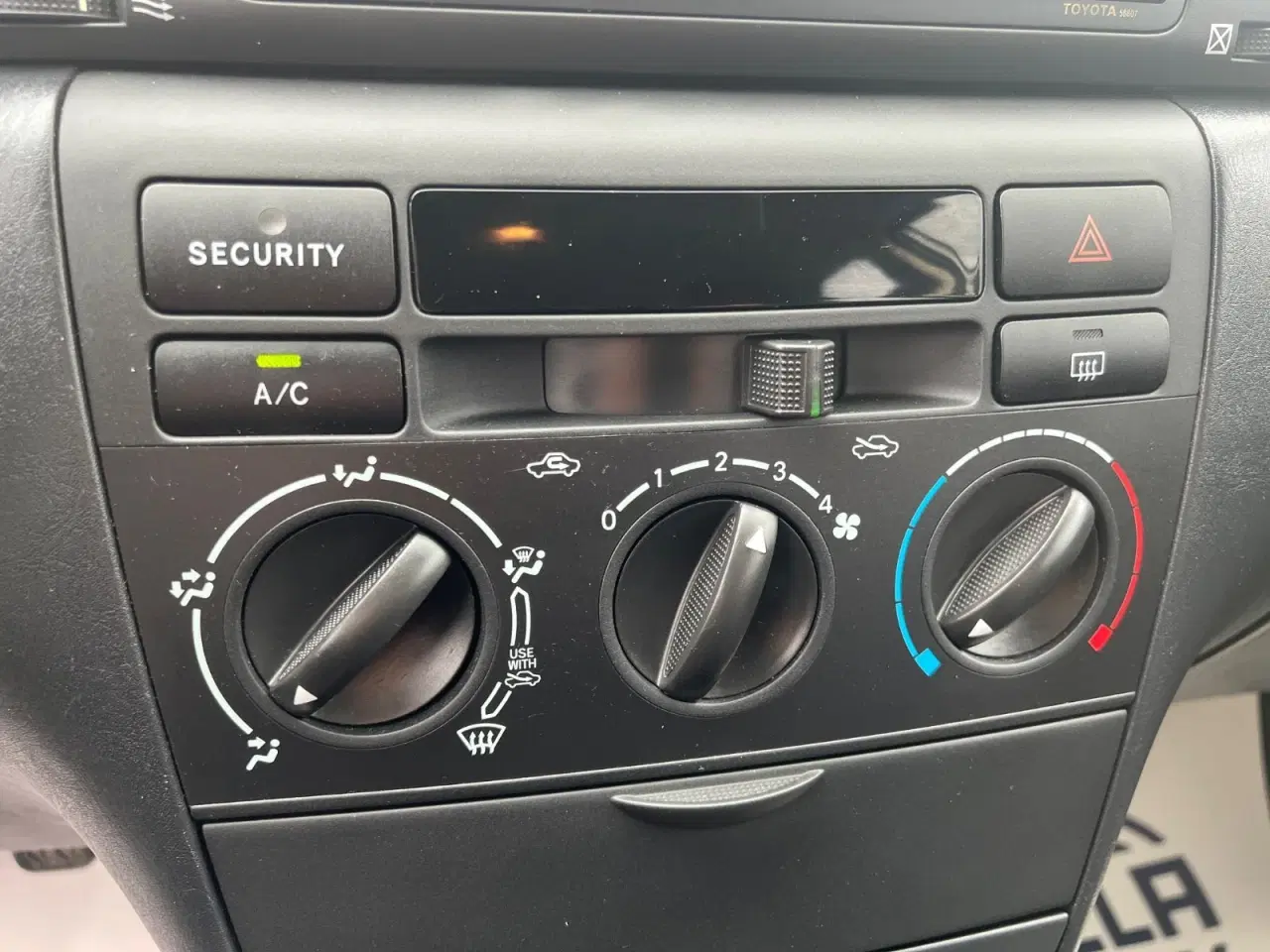 Billede 12 - Toyota Corolla 1,4 Terra