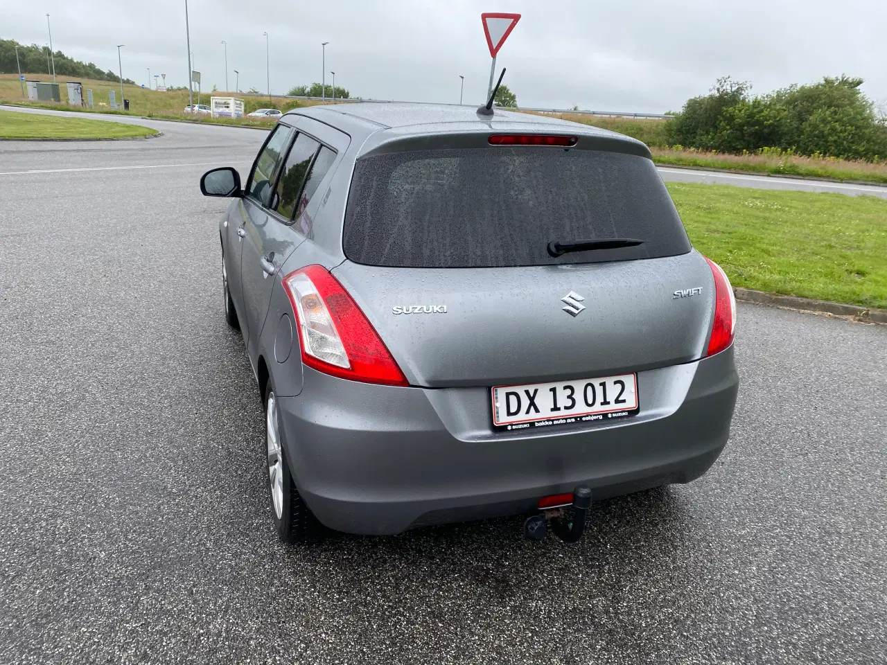 Billede 2 - Rigtig flot og velholdt Suzuki Swift! Nys 2/7-24