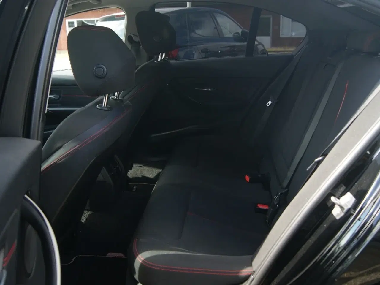 Billede 18 - BMW 320d 2,0 Sport Line