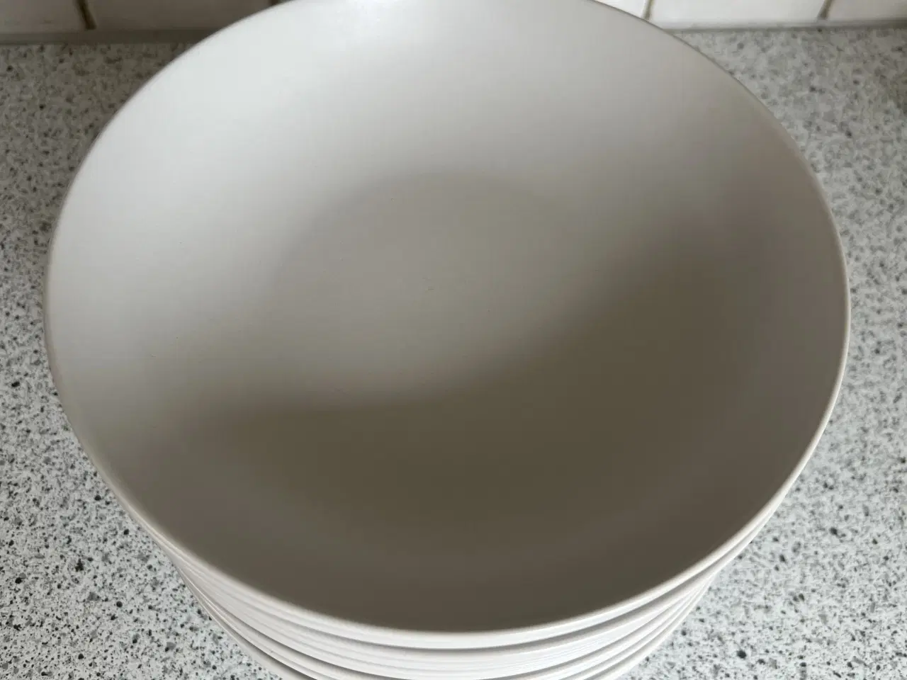 Billede 2 - Dybe tallerkner fra ikea