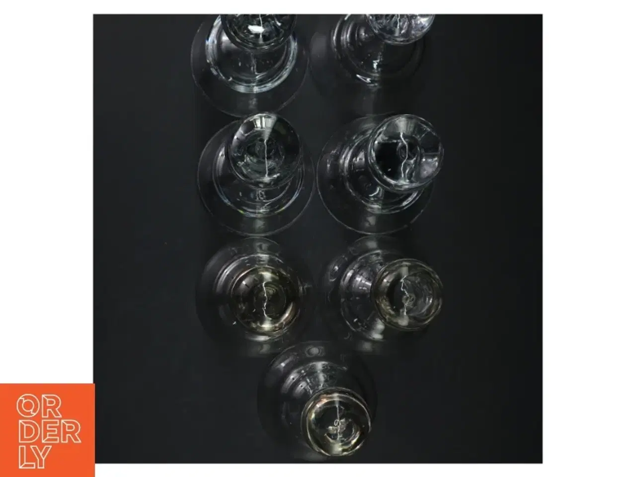 Billede 3 - Glas klokker (str. H. 15,5 cm. ø. 8,5 cm)