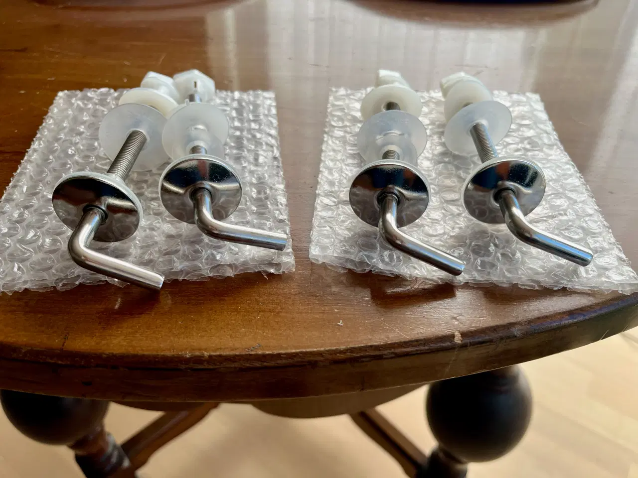 Billede 2 - Toiletsæder fra Ifö, model Sign