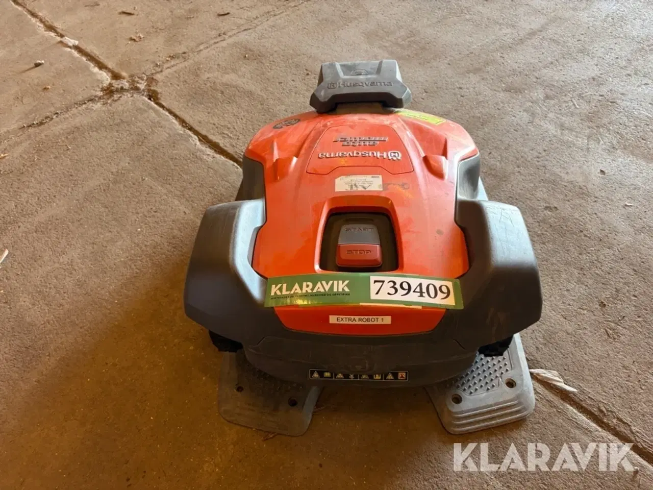 Billede 4 - Robot plæneklipper Husqvarna 550 med ladestation