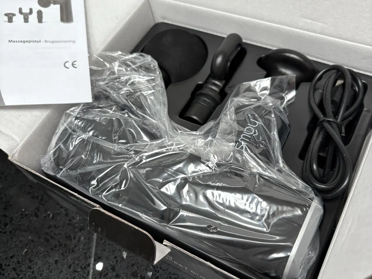 Billede 2 - NY Massagepistol m/ 4 massagehoveder.