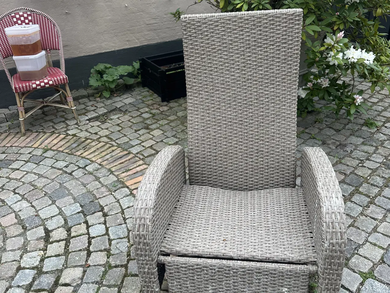 Billede 1 - Cambridge loungestol, natur Justerbar stol i polyr