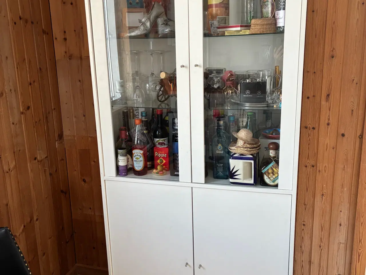 Billede 3 - Skænk og vitrine