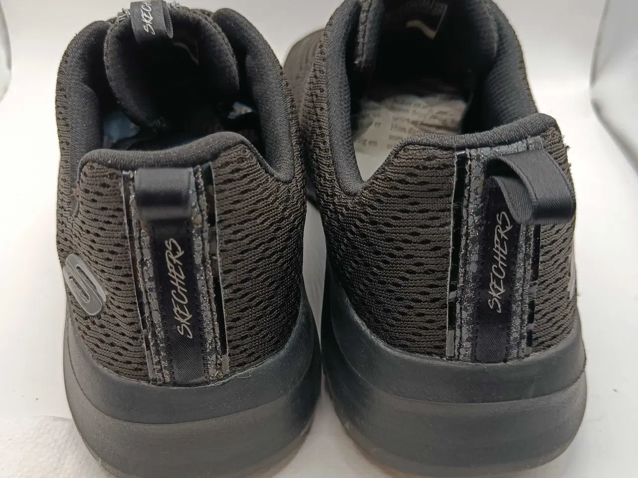 Billede 15 - Skechers blå og sort 39str 