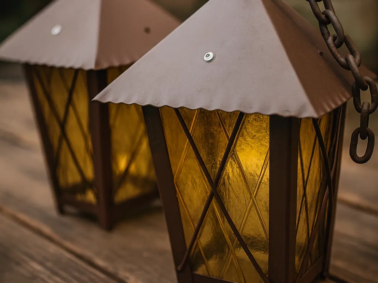 Billede 2 - Retro lanterner i smedejern – perfekt til sommerhu