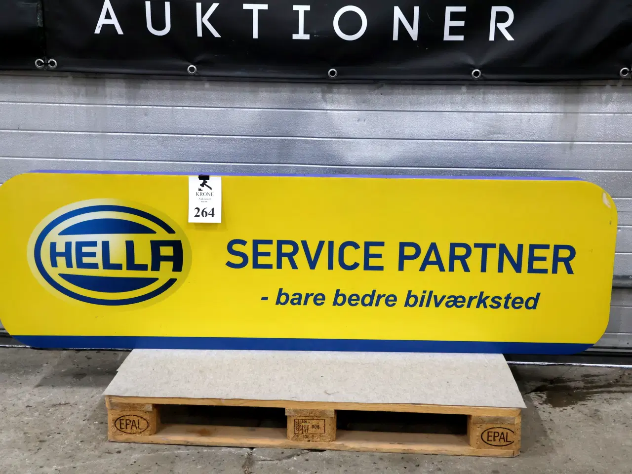 Billede 1 - Hella lysskilt ca 200*59cm