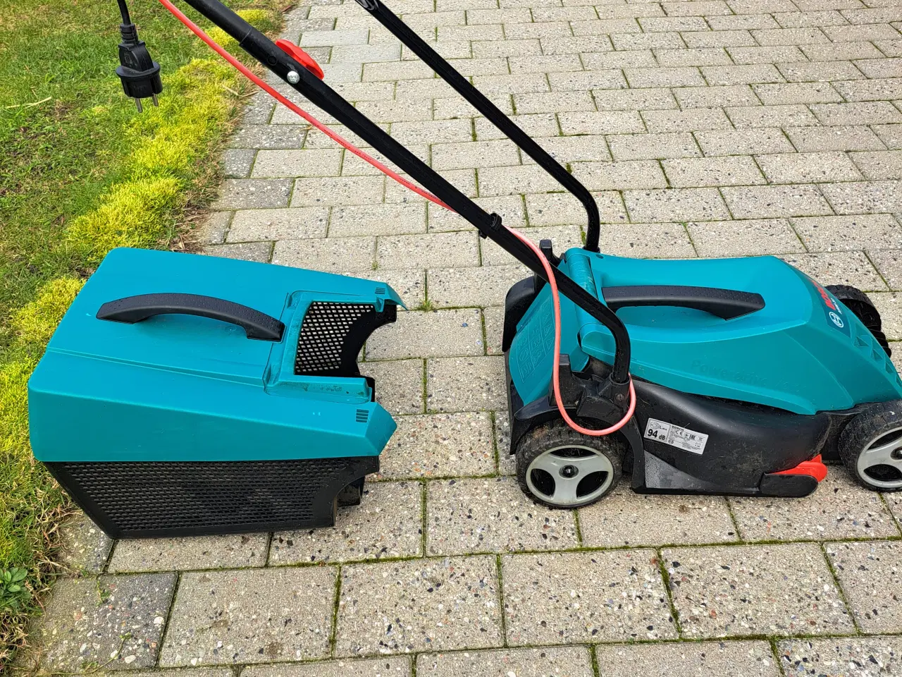 Billede 3 - Bosch ARM 32 elektrisk plæneklipper