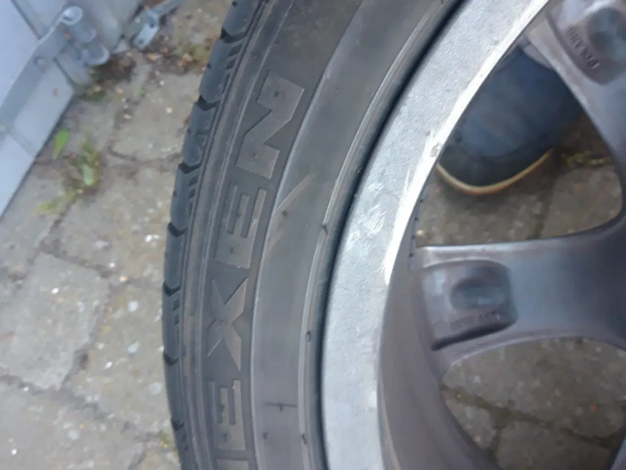 Billede 4 - 18" Mercedes E alufælge med gode dæk