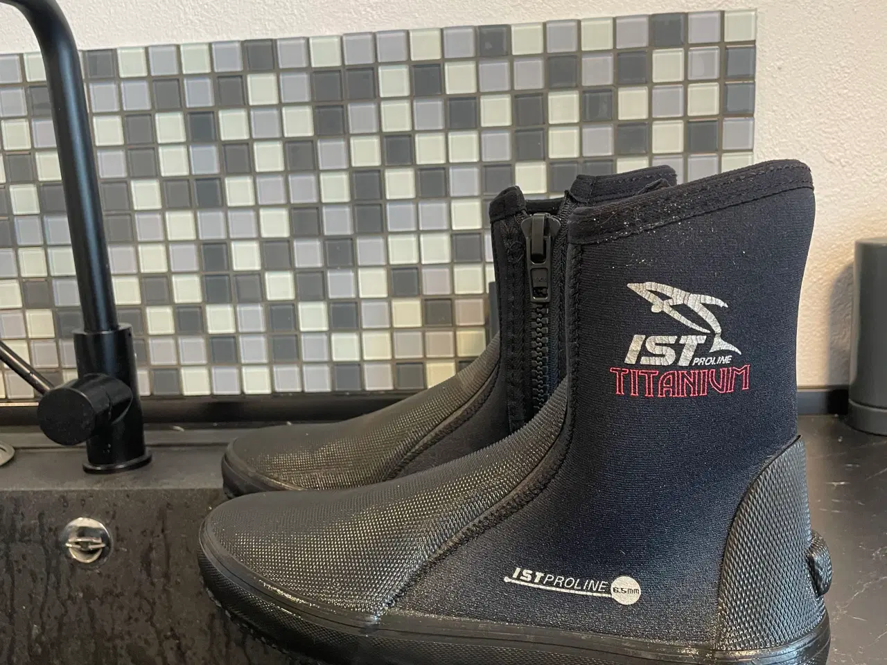 Billede 1 - Dykkesko,vinterbadesko