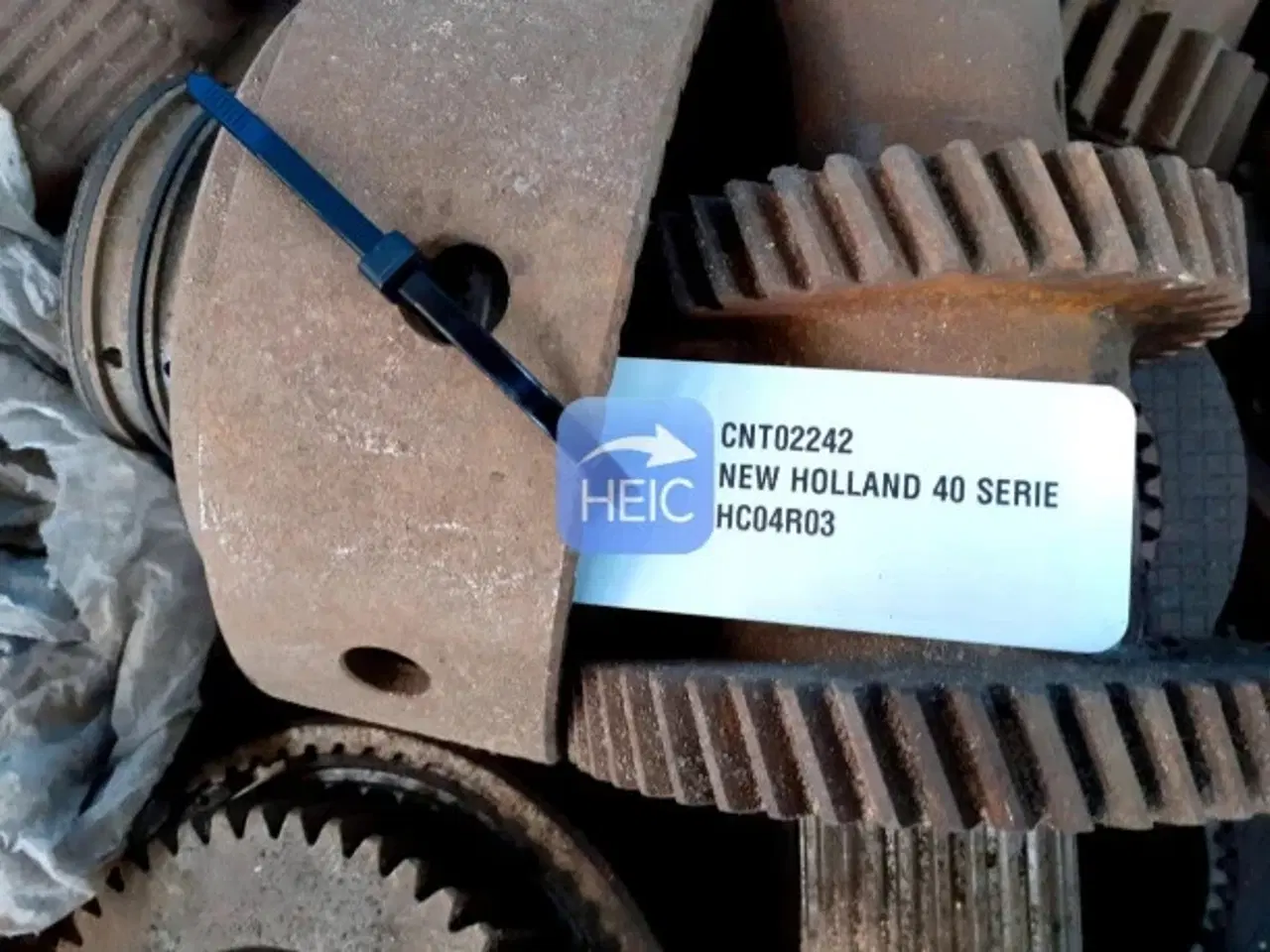 Billede 7 - New Holland 40 Serie Gearkasse dele