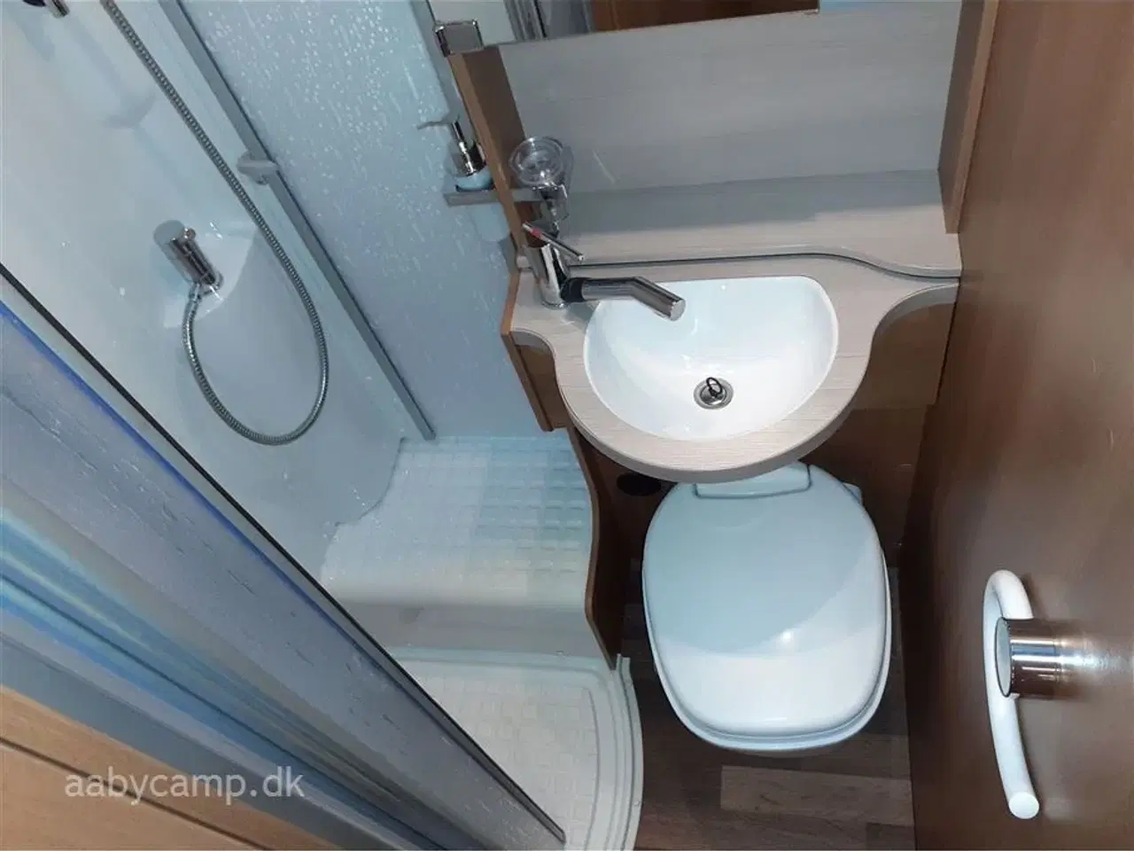 Billede 12 - 2016 - Knaus Van I 600 ME   Beskeden størrelse og dog utrolig rumlig KUN CVR HANDEL