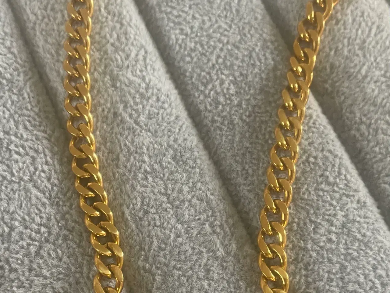 Billede 3 - 6mm 14kt goldfilled panserkæde med kasselås