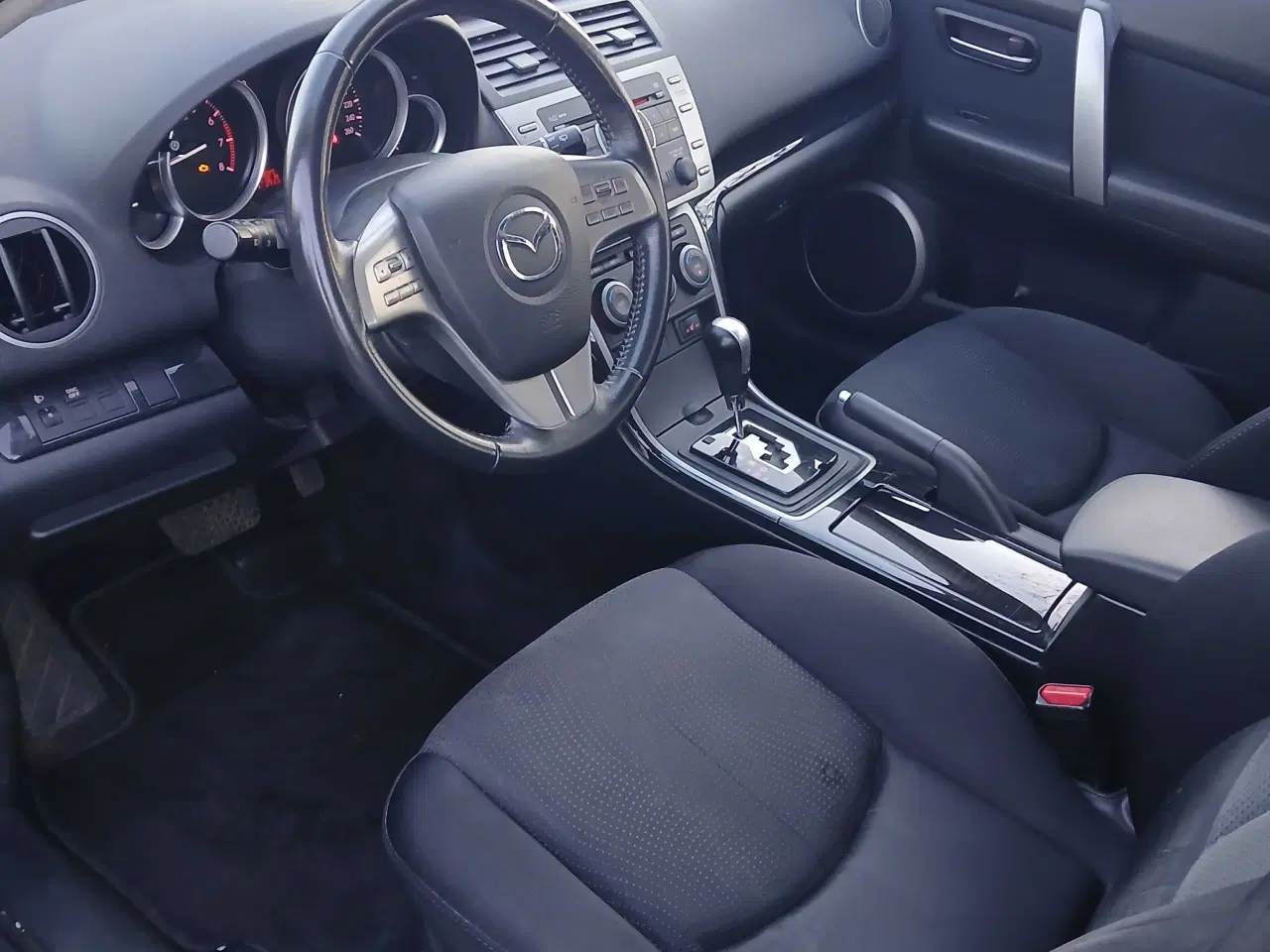 Billede 2 - Mazda Stc 6 km 133000