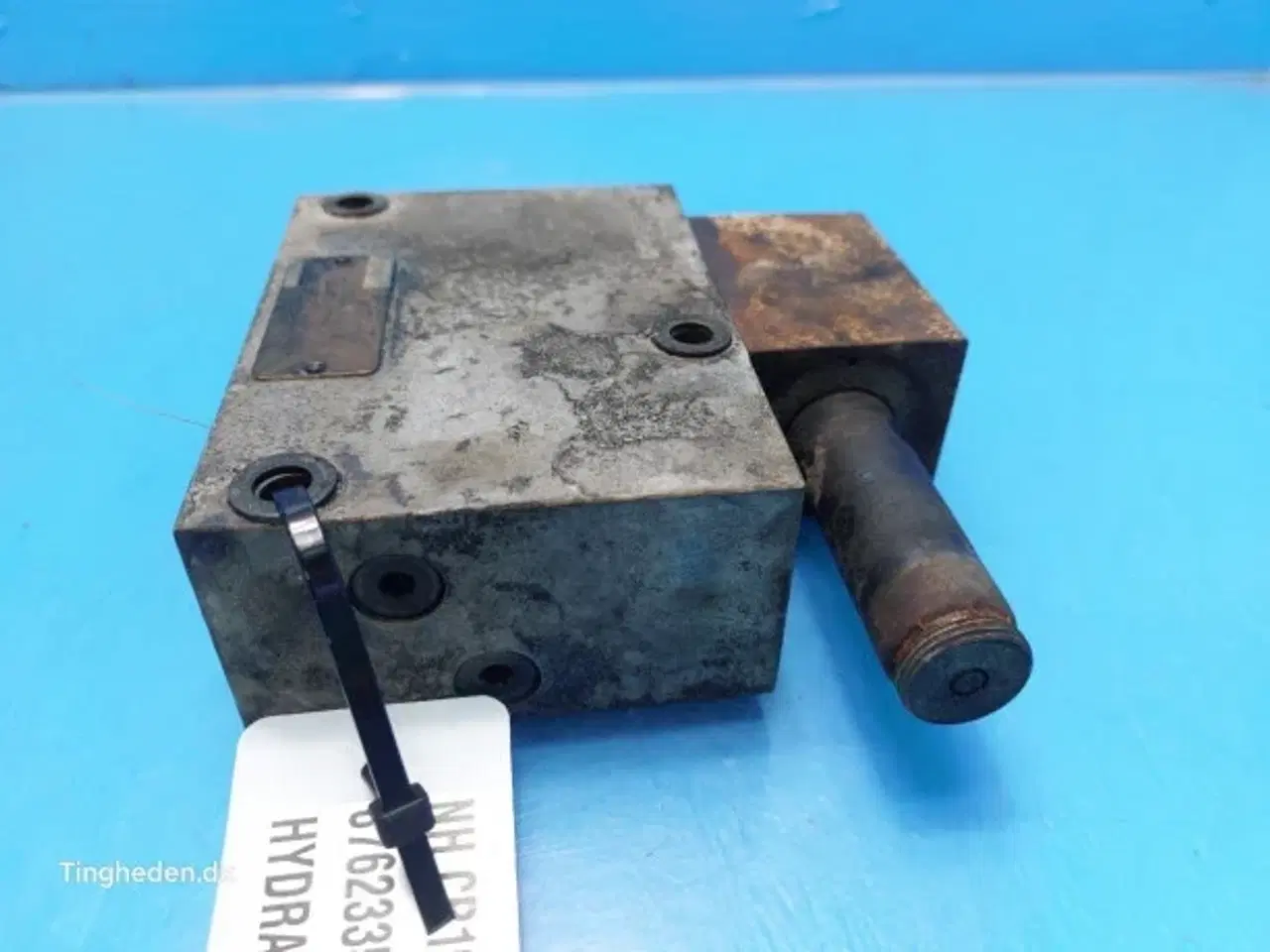 Billede 6 - New Holland CR10.90 Hydraulikventil 87623353