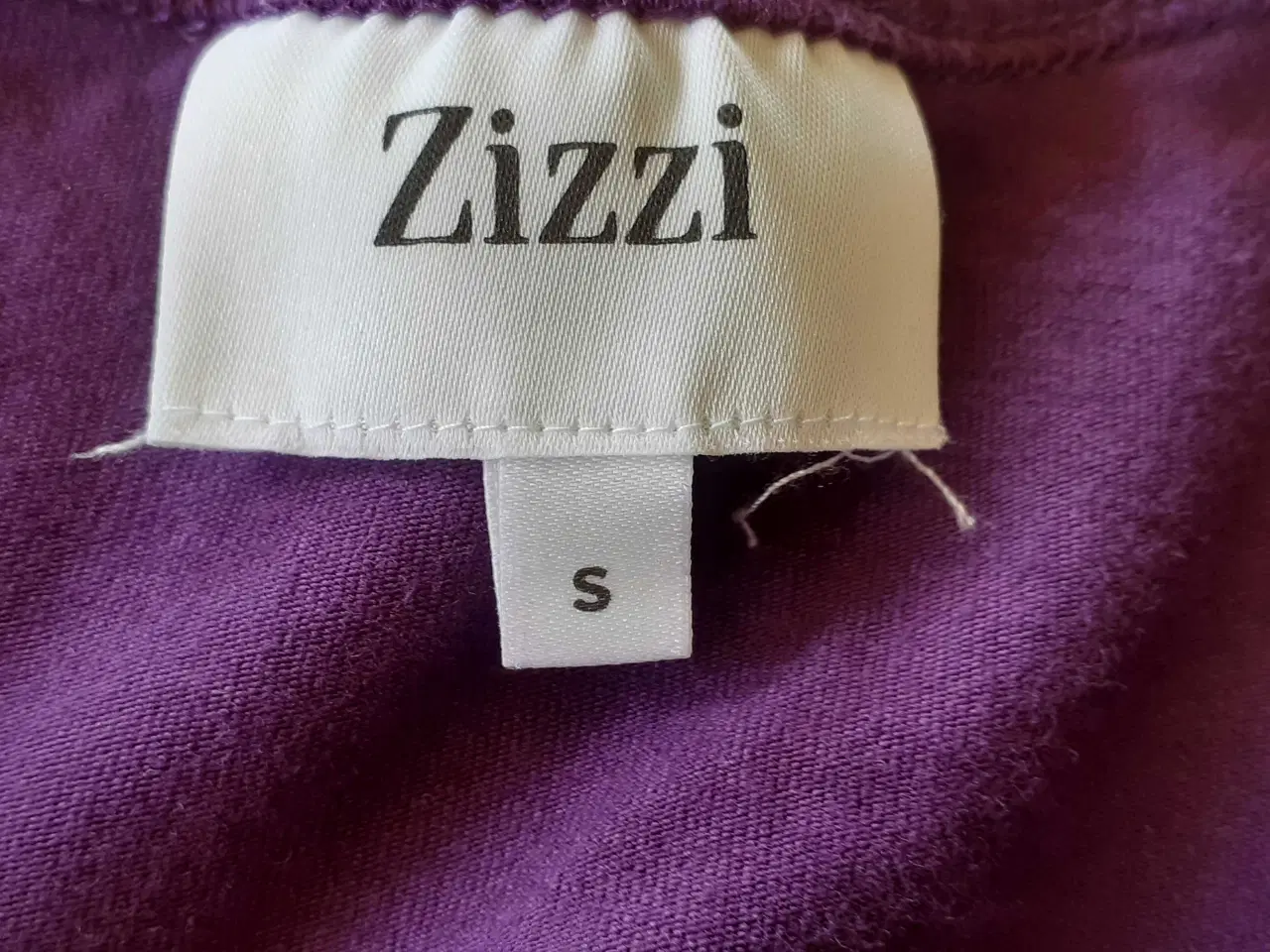 Billede 3 - Lilla Zizzi top str S (42/44)