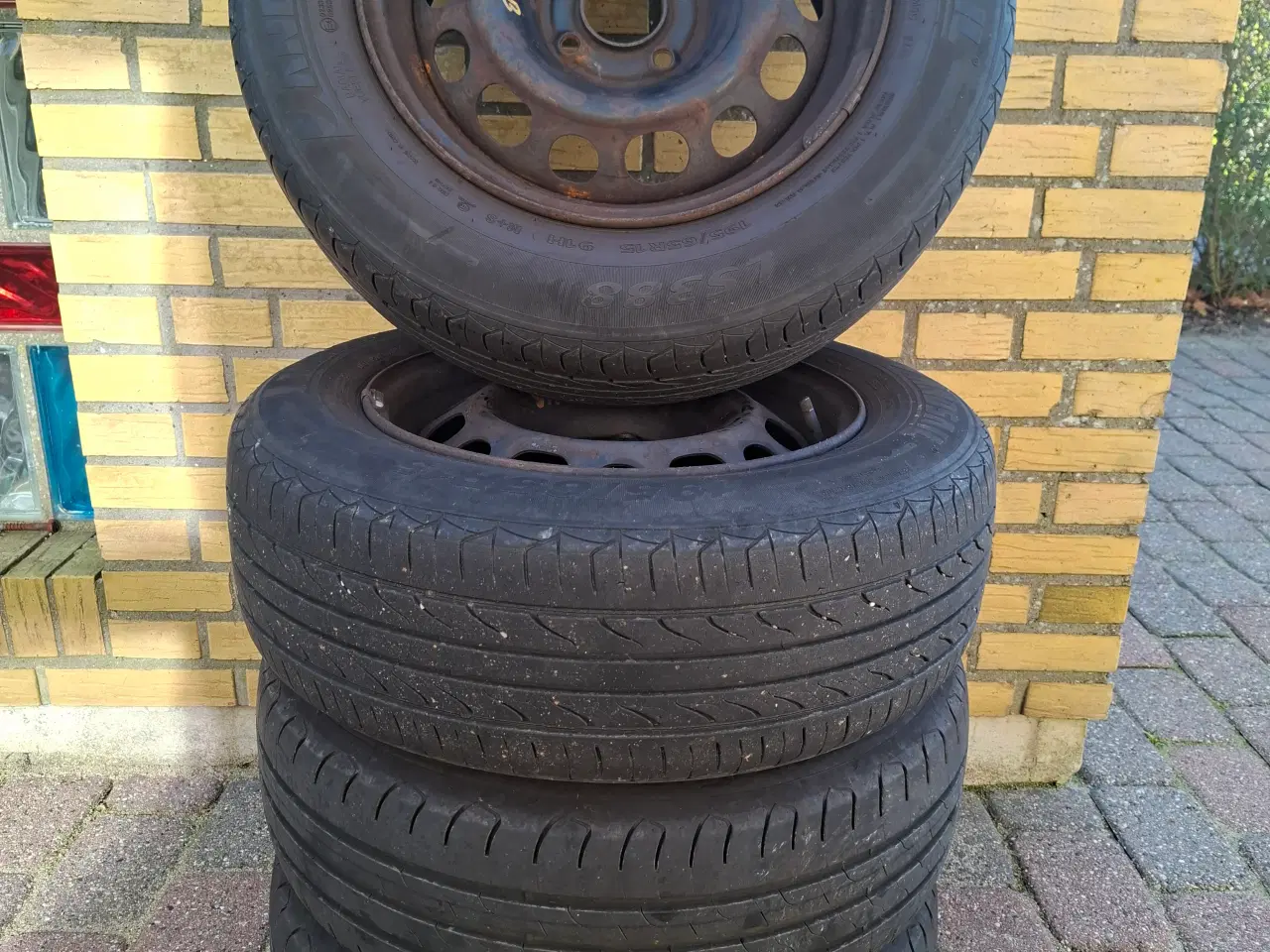 Billede 1 - 15" stålfælge med sommerdæk 