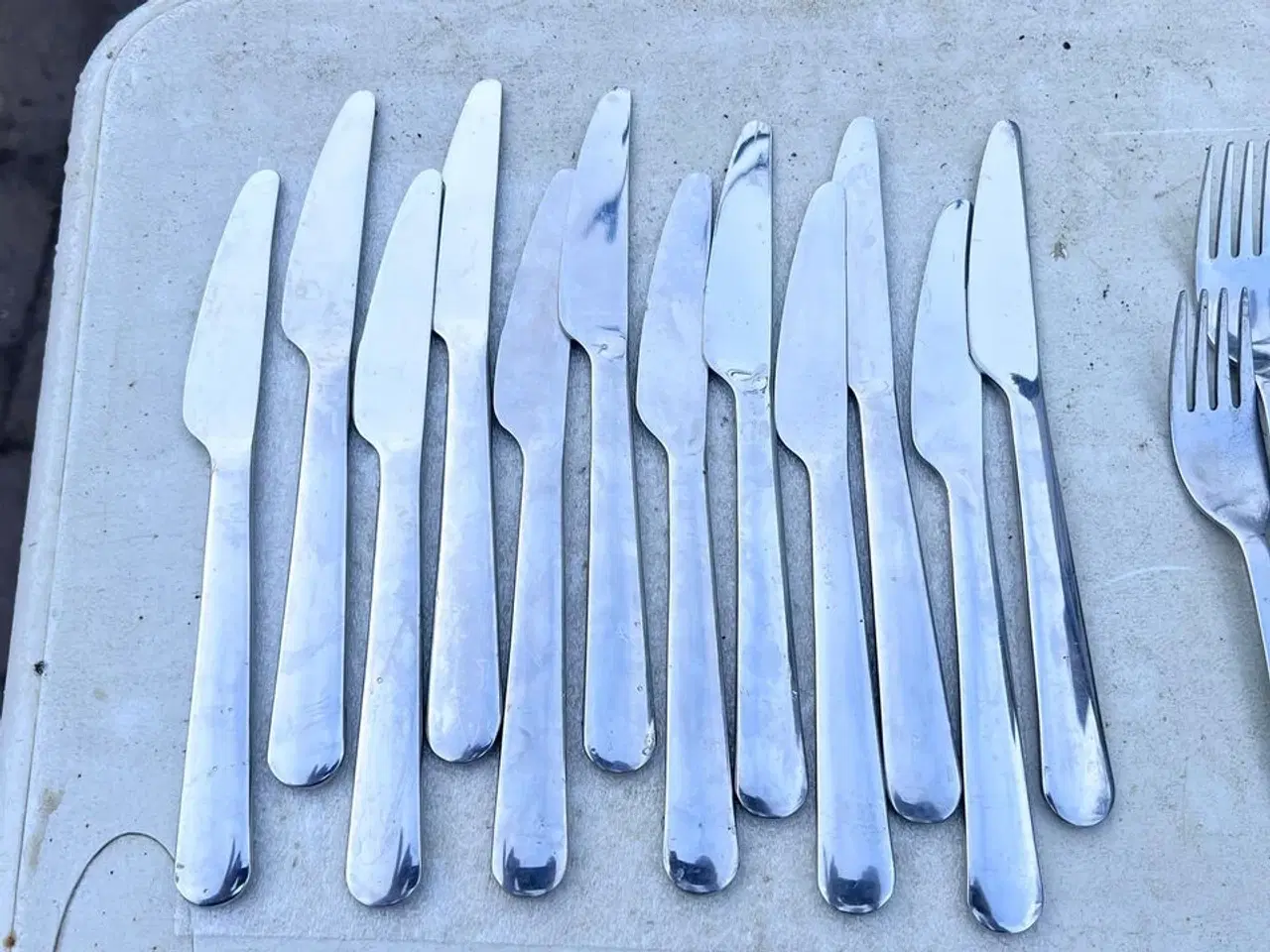 Billede 3 - 74 stk. bestik, IKEA og ADIALESSI