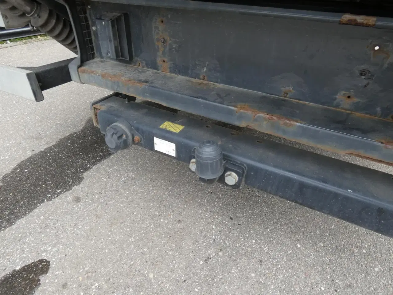 Billede 10 - Iveco Daily 35S16 3750mm 2,3 D m/Alukasse med lift Hi-Matic 156HK Ladv./Chas. 8g Aut.