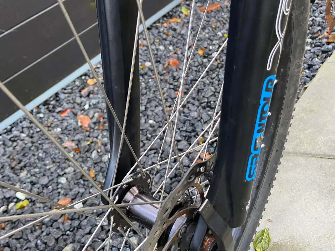 Billede 2 - GT. 27 gear, 29" Hjul, 43cm. stel