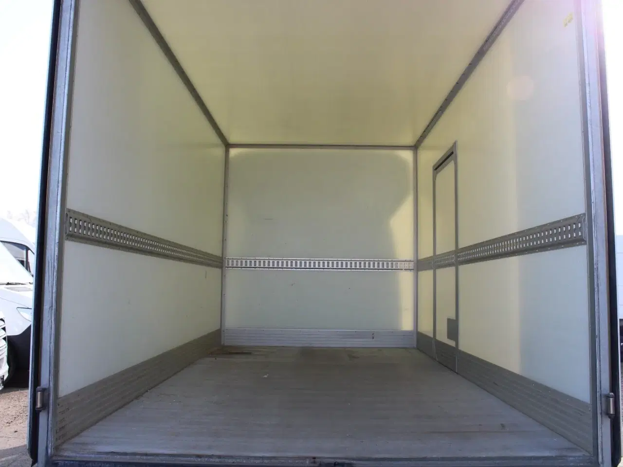 Billede 11 - Mercedes Sprinter 317 2,0 CDi A3 Alukasse m/lift aut. RWD